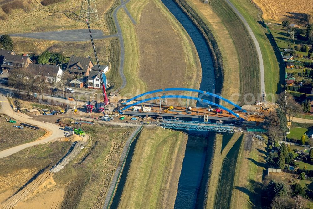 Aerial photograph Dinslaken - Construction of road bridge on Hagelstrasse about the Emscher in Dinslaken in the state North Rhine-Westphalia, Germany