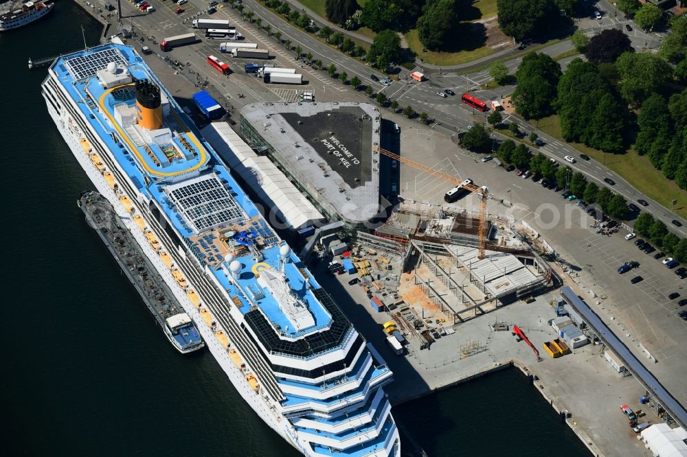 Kiel from above - Construction site for second terminal building for cruise passengers in the district Mitte in Kiel in the state Schleswig-Holstein, Germany