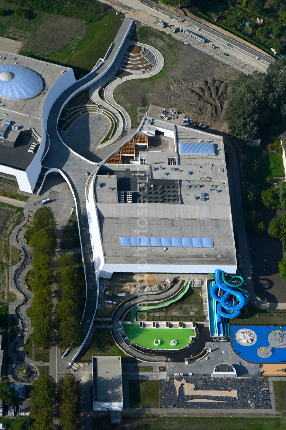 Aerial photograph Szczecin - Stettin - Construction for the new building of the spa and swimming pool at the swimming pool of Recreation Fabryka Wody in Szczecin in West Pomeranian, Poland