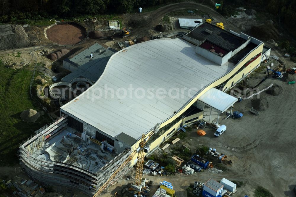 Werder (Havel) from above - Construction for the new building of the spa and swimming pool at the swimming pool of Recreation Havel-Therme Zum Grossen Zernsee in Werder (Havel) in the state Brandenburg, Germany