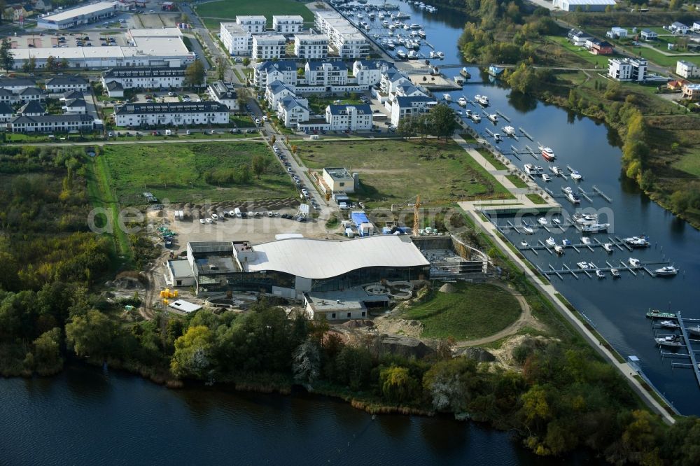 Werder (Havel) from the bird's eye view: Construction for the new building of the spa and swimming pool at the swimming pool of Recreation Havel-Therme Zum Grossen Zernsee in Werder (Havel) in the state Brandenburg, Germany