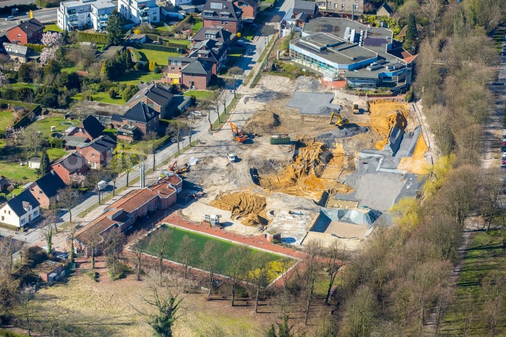 Aerial photograph Werne - Construction for the new building of the spa and swimming pool at the swimming pool of Recreation Natur-Solebad Werne GmbH in Werne in the state North Rhine-Westphalia