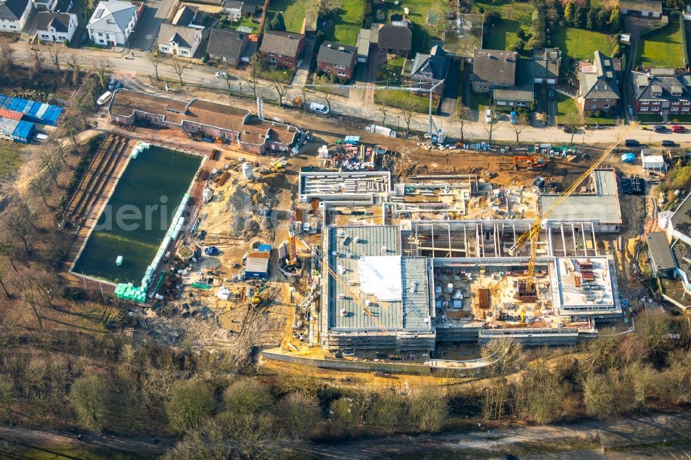 Werne from above - Construction for the new building of the spa and swimming pool at the swimming pool of Recreation Natur-Solebad Werne GmbH in Werne in the state North Rhine-Westphalia