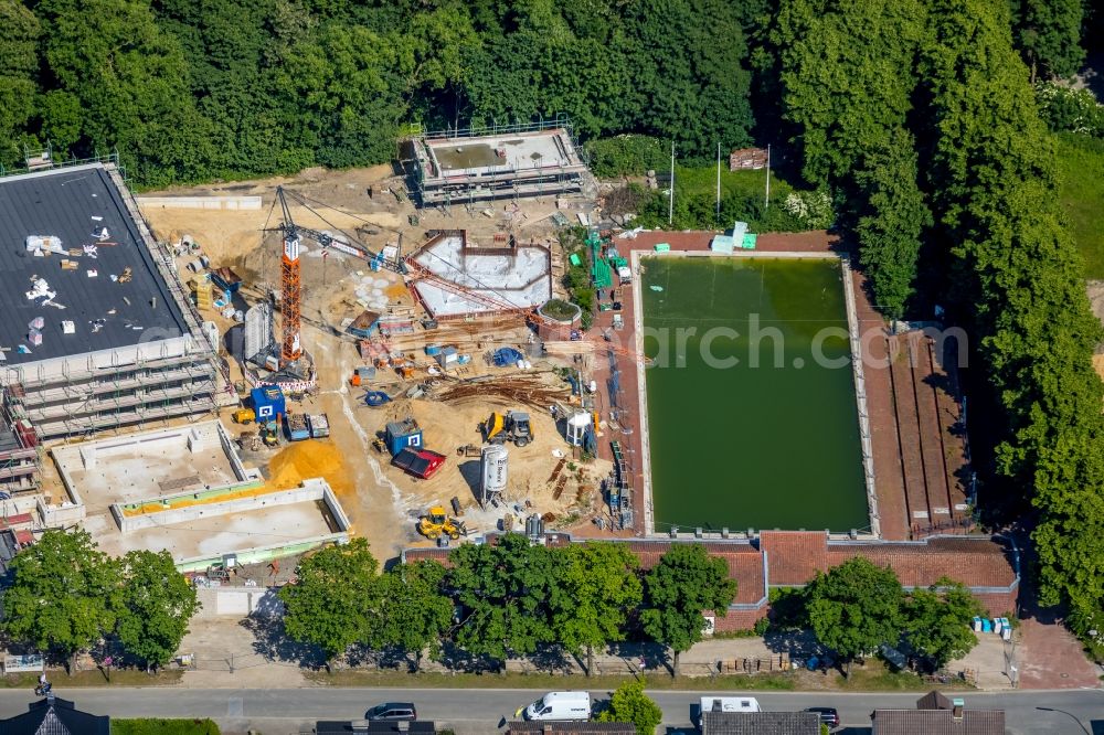 Werne from the bird's eye view: Construction for the new building of the spa and swimming pool at the swimming pool of Recreation Natur-Solebad Werne GmbH in Werne in the state North Rhine-Westphalia