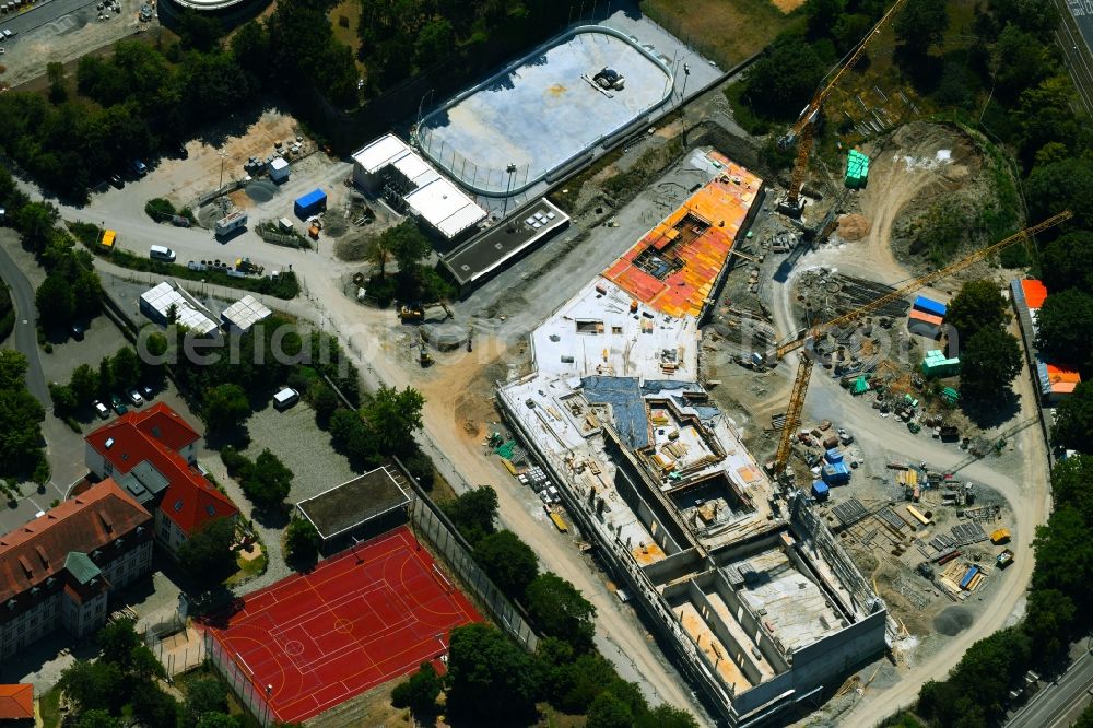 Aerial image Würzburg - Construction for the new building of the spa and swimming pool at the swimming pool of Recreation Nautilandbad in the district Zellerau in Wuerzburg in the state Bavaria, Germany