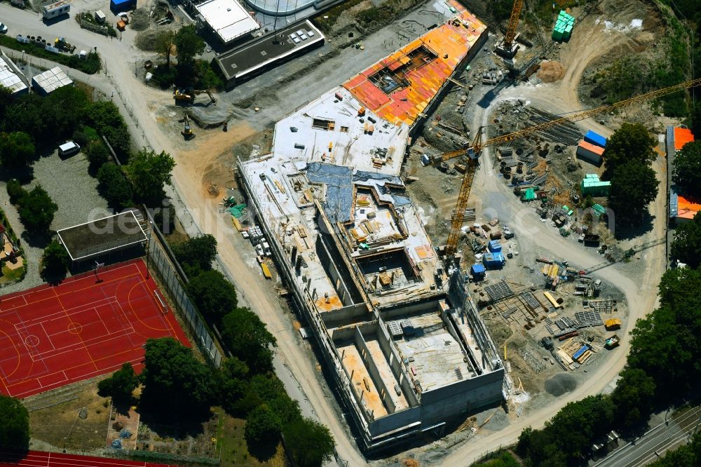 Aerial photograph Würzburg - Construction for the new building of the spa and swimming pool at the swimming pool of Recreation Nautilandbad in the district Zellerau in Wuerzburg in the state Bavaria, Germany