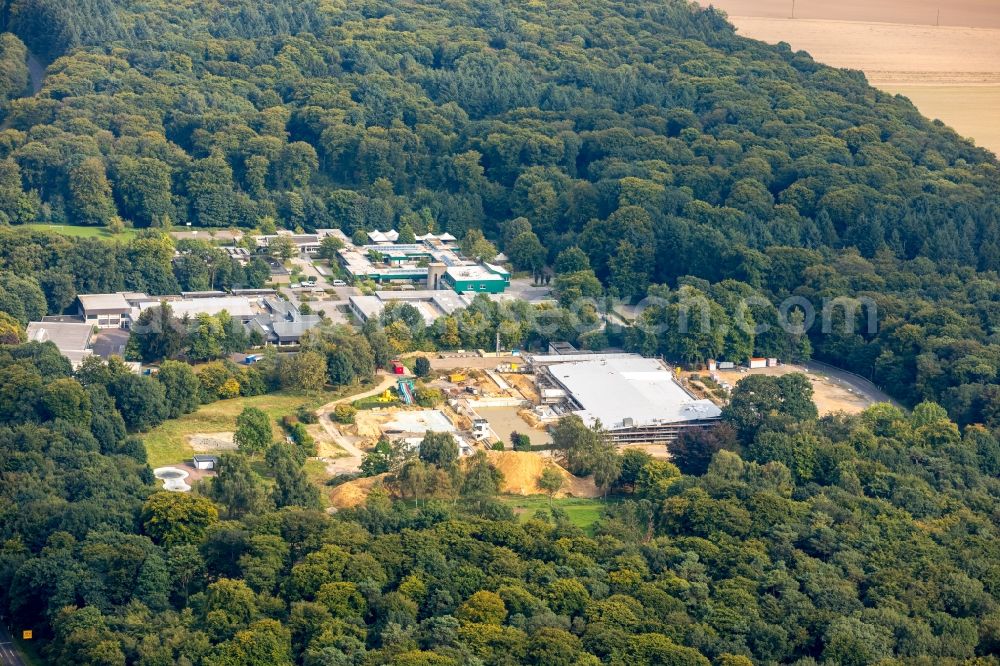 Aerial photograph Kleve - Construction for the new building of the spa and swimming pool at the swimming pool of Recreation in Kleve in the state North Rhine-Westphalia, Germany