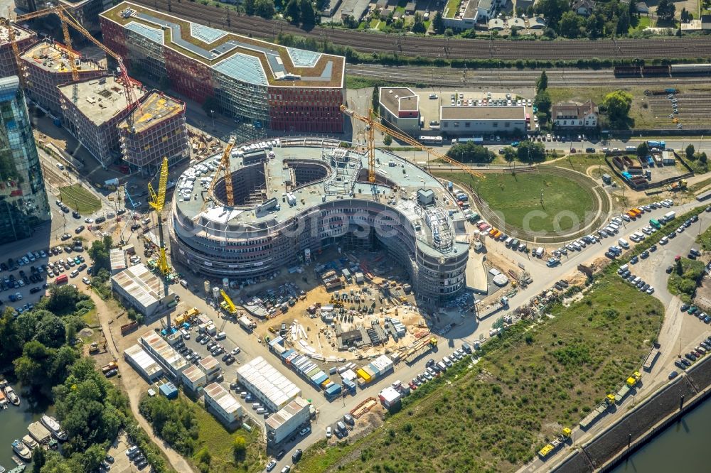 Aerial photograph Düsseldorf - Construction site for the new building trivago-Zentrale on Kesselstrasse through the Ed. Zueblin AG nach Entwuerfen der SOP Architekten in the district Medienhafen in Duesseldorf in the state North Rhine-Westphalia