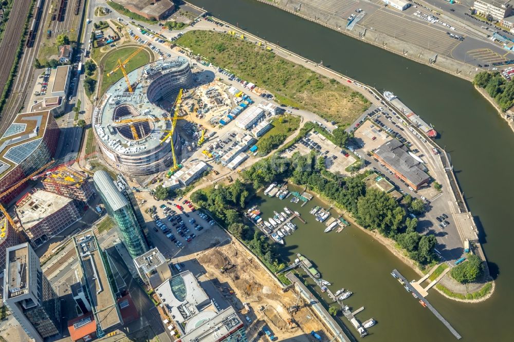 Düsseldorf from above - Construction site for the new building trivago-Zentrale on Kesselstrasse through the Ed. Zueblin AG nach Entwuerfen der SOP Architekten in the district Medienhafen in Duesseldorf in the state North Rhine-Westphalia