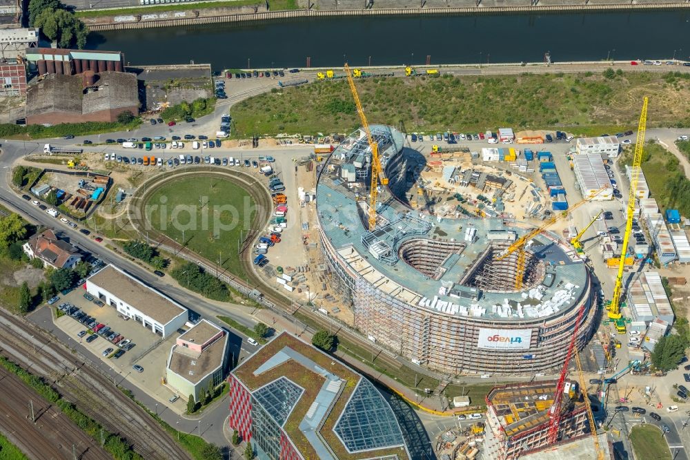 Düsseldorf from above - Construction site for the new building trivago-Zentrale on Kesselstrasse through the Ed. Zueblin AG nach Entwuerfen der SOP Architekten in the district Medienhafen in Duesseldorf in the state North Rhine-Westphalia