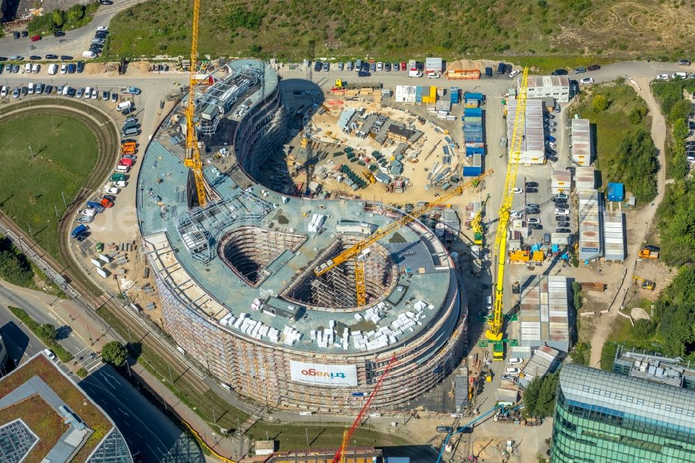 Aerial image Düsseldorf - Construction site for the new building trivago-Zentrale on Kesselstrasse through the Ed. Zueblin AG nach Entwuerfen der SOP Architekten in the district Medienhafen in Duesseldorf in the state North Rhine-Westphalia