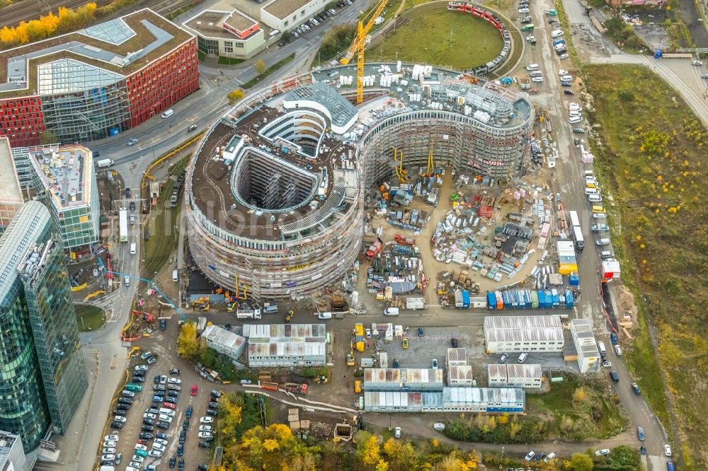 Aerial photograph Düsseldorf - Construction site for the new building trivago-Zentrale on Kesselstrasse through the Ed. Zueblin AG nach Entwuerfen der SOP Architekten in the district Medienhafen in Duesseldorf in the state North Rhine-Westphalia