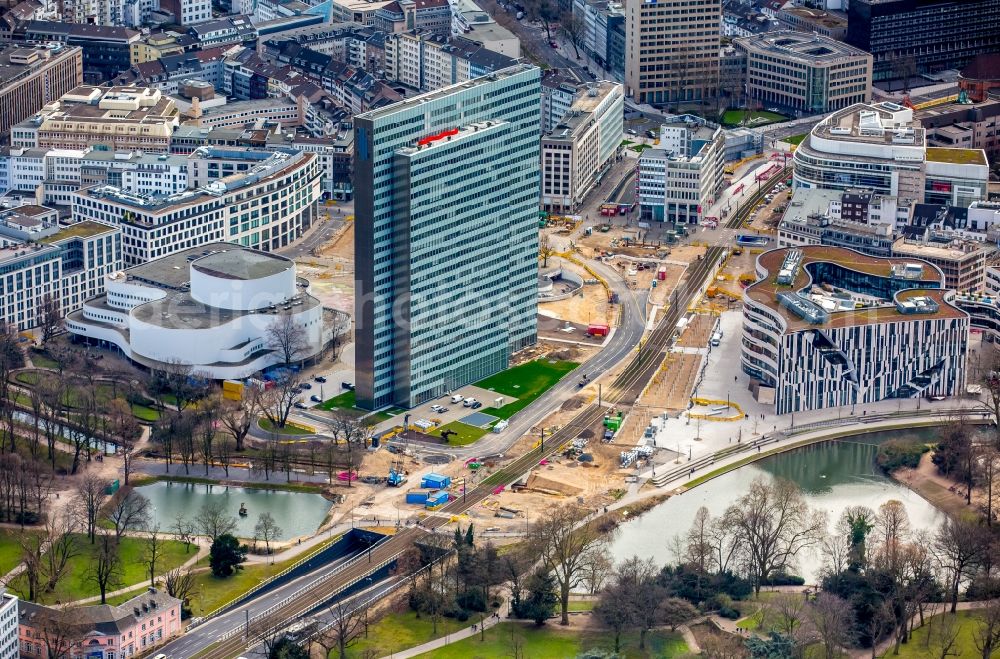 Aerial photograph Düsseldorf - Construction for the new building of the Koe- tunnel at the skyscraper Dreischeibenhaus along Berliner Allee in Dusseldorf in North Rhine-Westphalia