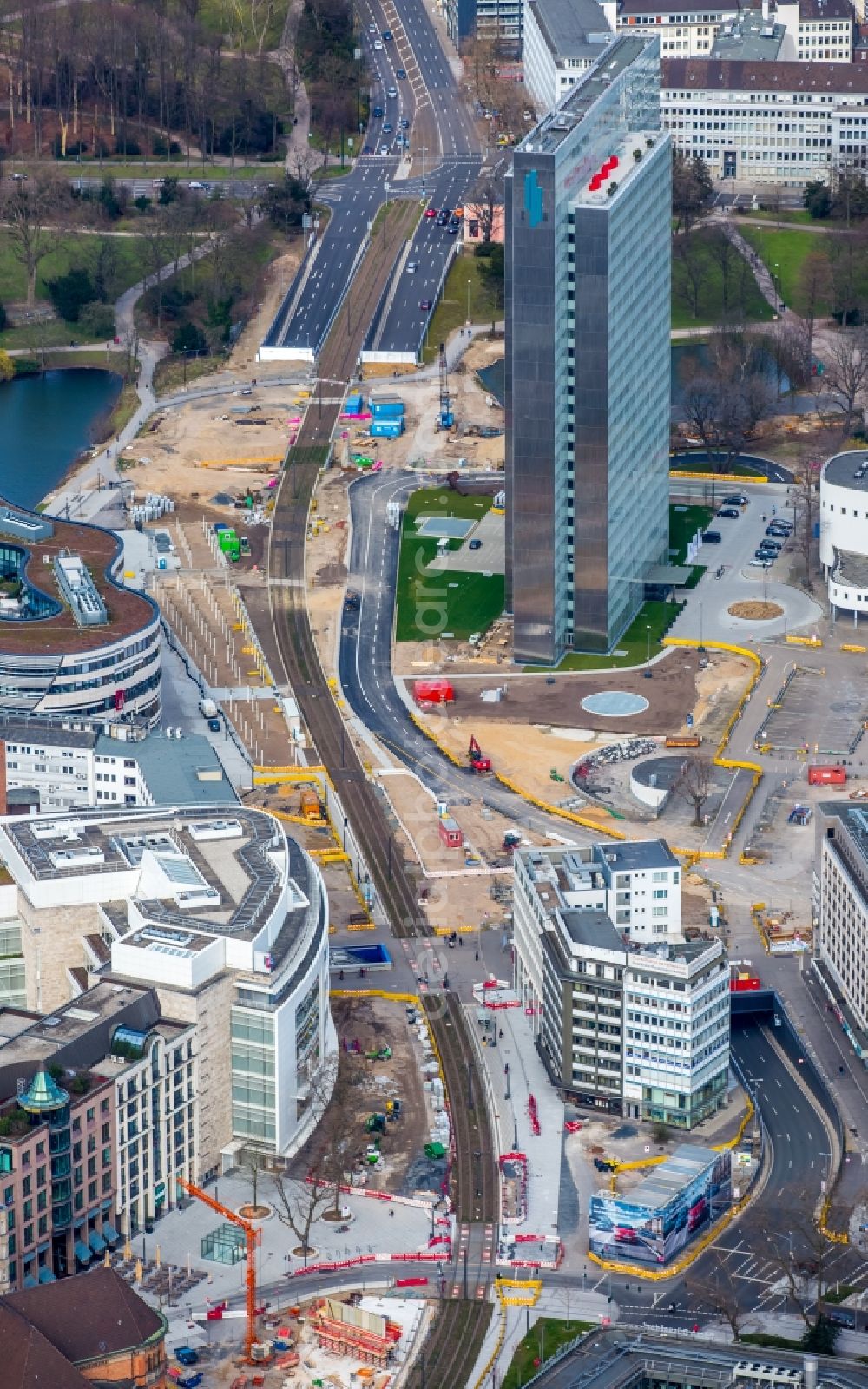 Aerial image Düsseldorf - Construction for the new building of the Koe- tunnel at the skyscraper Dreischeibenhaus along Berliner Allee in Dusseldorf in North Rhine-Westphalia