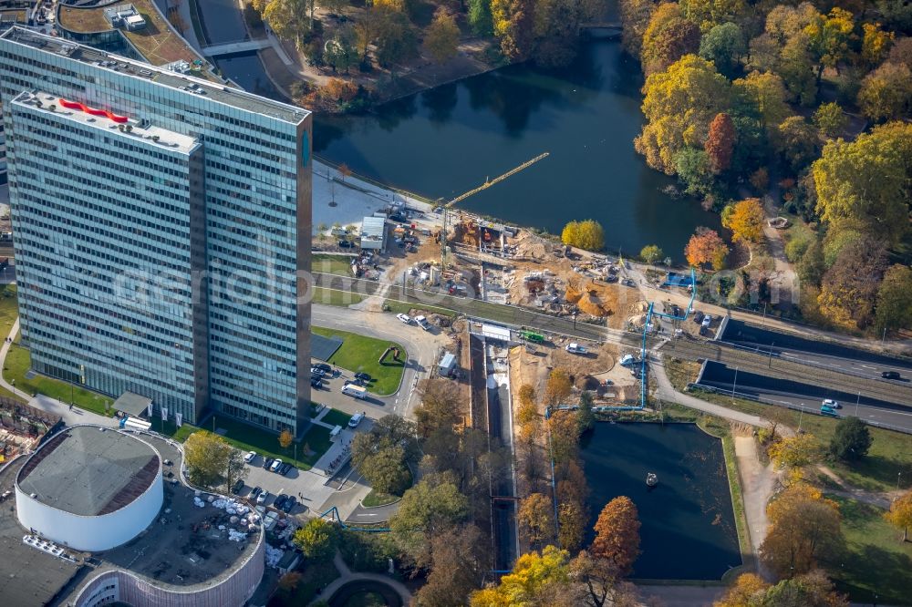 Düsseldorf from above - Construction for the new building of the Koe- tunnel at the skyscraper Dreischeibenhaus along Berliner Allee in Dusseldorf in North Rhine-Westphalia