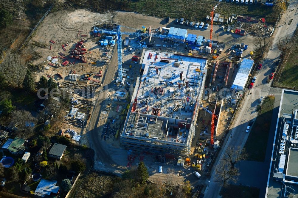 Aerial photograph Berlin - Construction site for the new building TZR Tiermedizinisches Zentrum fuer Resistenzforschung in the district Zehlendorf in Berlin, Germany