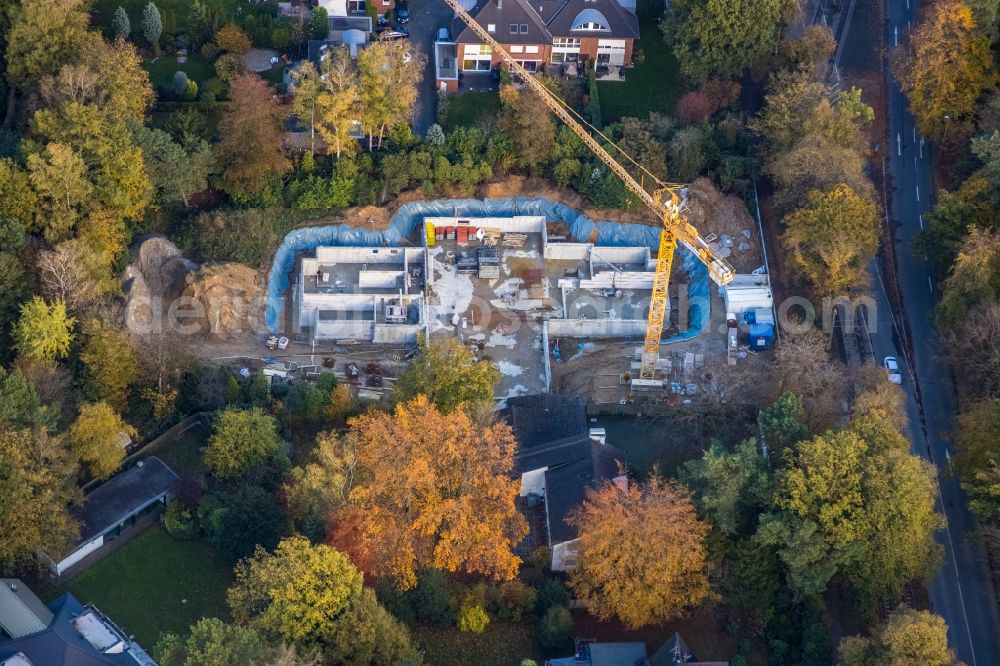 Aerial photograph Mülheim an der Ruhr - Construction site for the new building on Uhlenhorstweg in Muelheim on the Ruhr in the state North Rhine-Westphalia, Germany