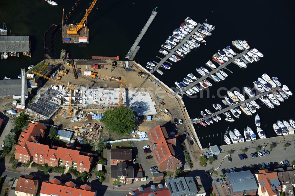 Aerial photograph Waren (Müritz) - Construction site for the new building and reconstruction of the city port - marina at Mueritz basic in Waren (Mueritz) in the state Mecklenburg - Western Pomerania