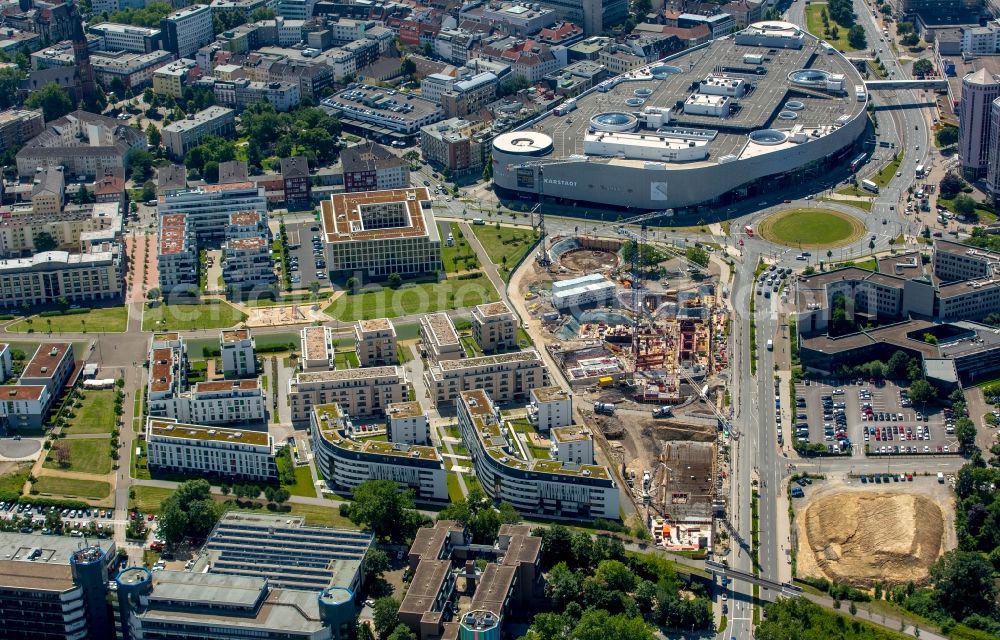 Aerial photograph Essen - Construction site to build the new headquarters of Funke Mediengruppe in the university district Green Center Essen in Essen in North Rhine-Westphalia. Behind the Karstadt department store on Berlin's Place