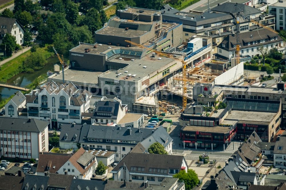 Aerial photograph Meschede - Building of the indoor arena Stadthalle Meschede of Fokus Development AG on Winziger Platz in Meschede in the state North Rhine-Westphalia, Germany