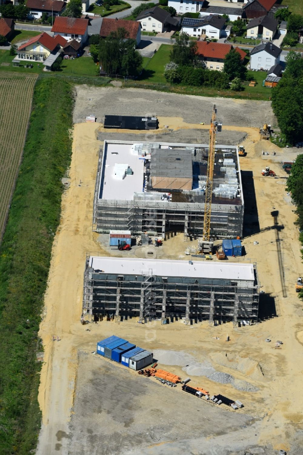 Aerial photograph Moos - Construction site for the new building eines Verwaltungsgebaeudes of Wasserversorgung Bayerischer Wald in Moos in the state Bavaria, Germany