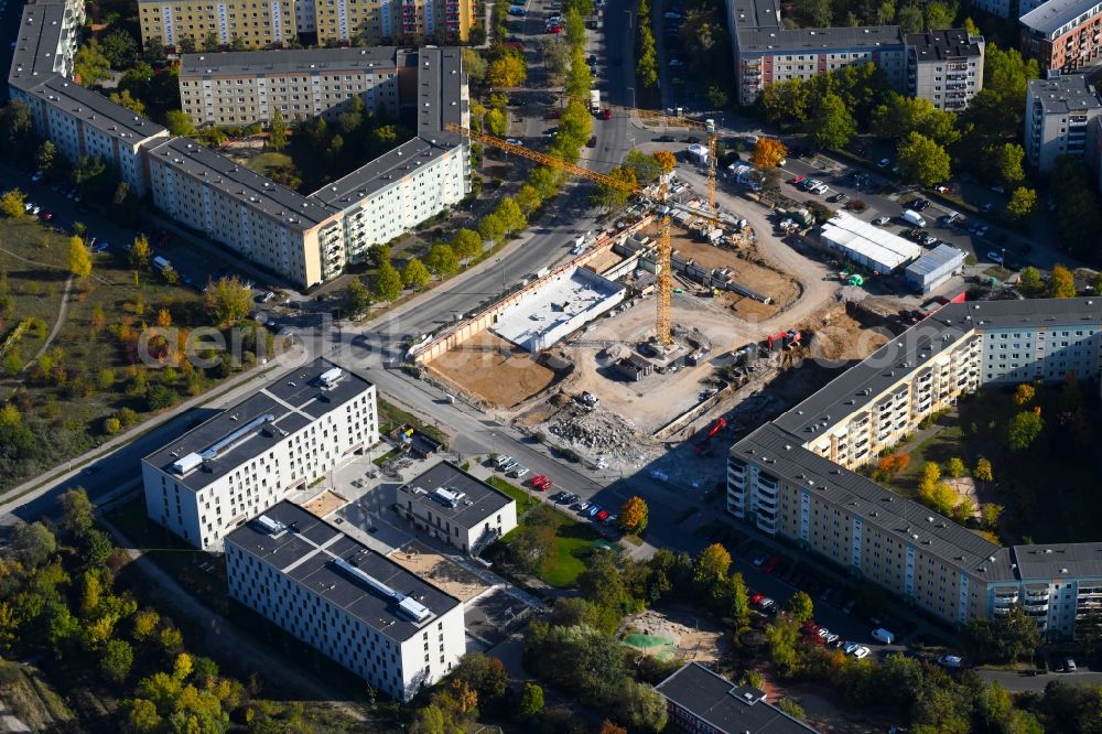 Aerial photograph Berlin - Construction site for the new residential and commercial building on the Albert-Kuntz-Strasse corner Louis-Lewin-Strasse - Adele-Sandrock-Strasse in the district Hellersdorf in Berlin, Germany