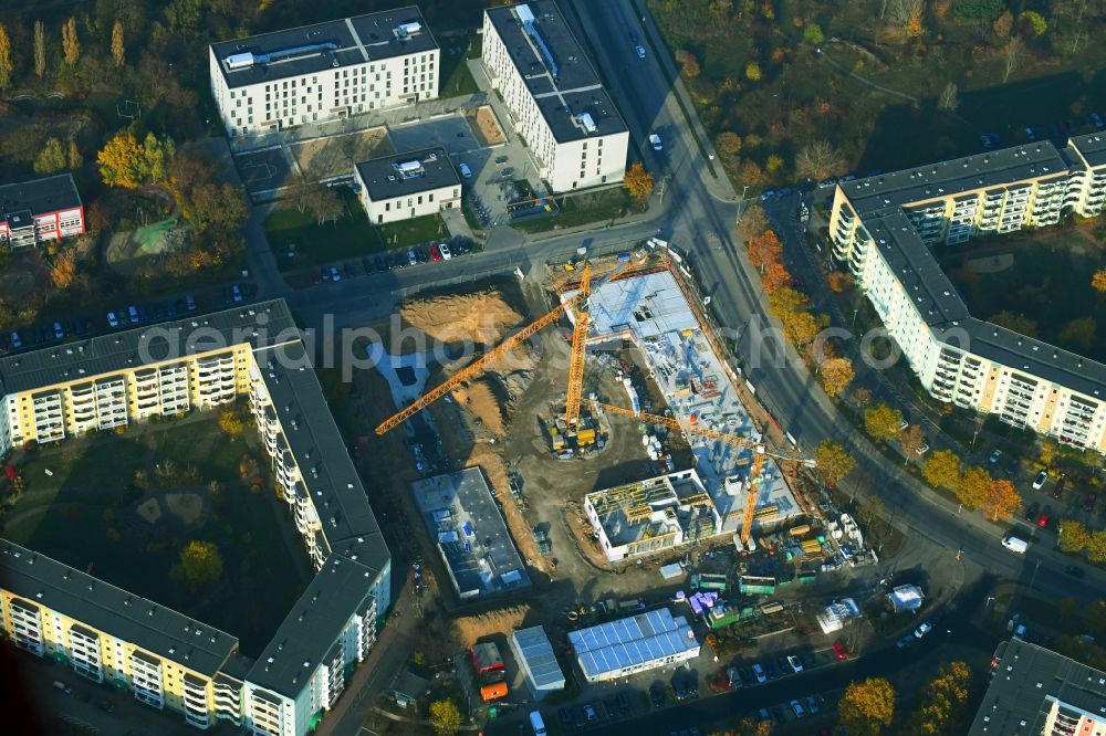 Aerial photograph Berlin - Construction site for the new residential and commercial building on the Albert-Kuntz-Strasse corner Louis-Lewin-Strasse - Adele-Sandrock-Strasse in the district Hellersdorf in Berlin, Germany