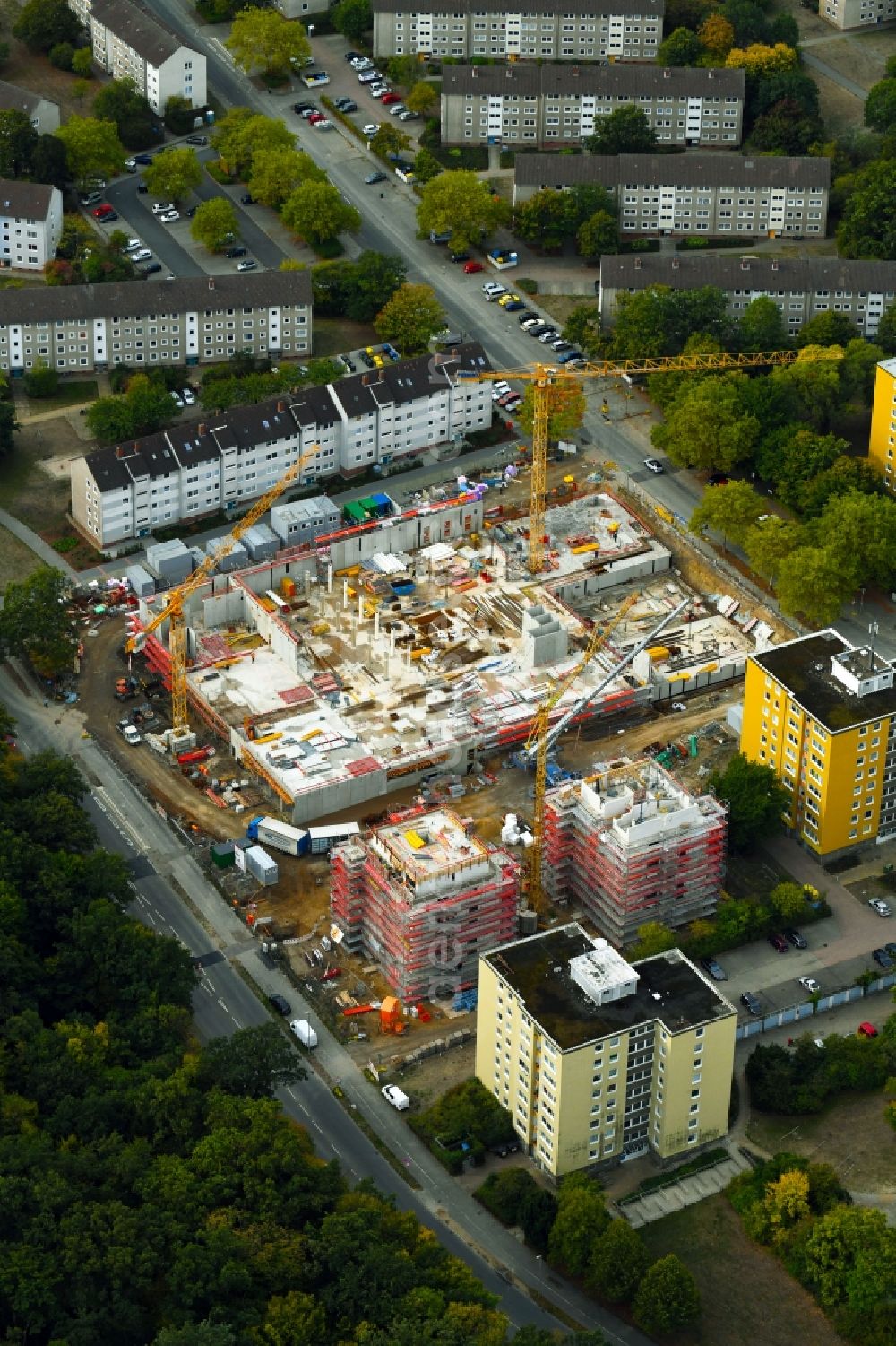 Wolfsburg from the bird's eye view: Construction site for the new residential and commercial building on the Breslauer Strasse - Schlesierweg in Wolfsburg in the state Lower Saxony, Germany