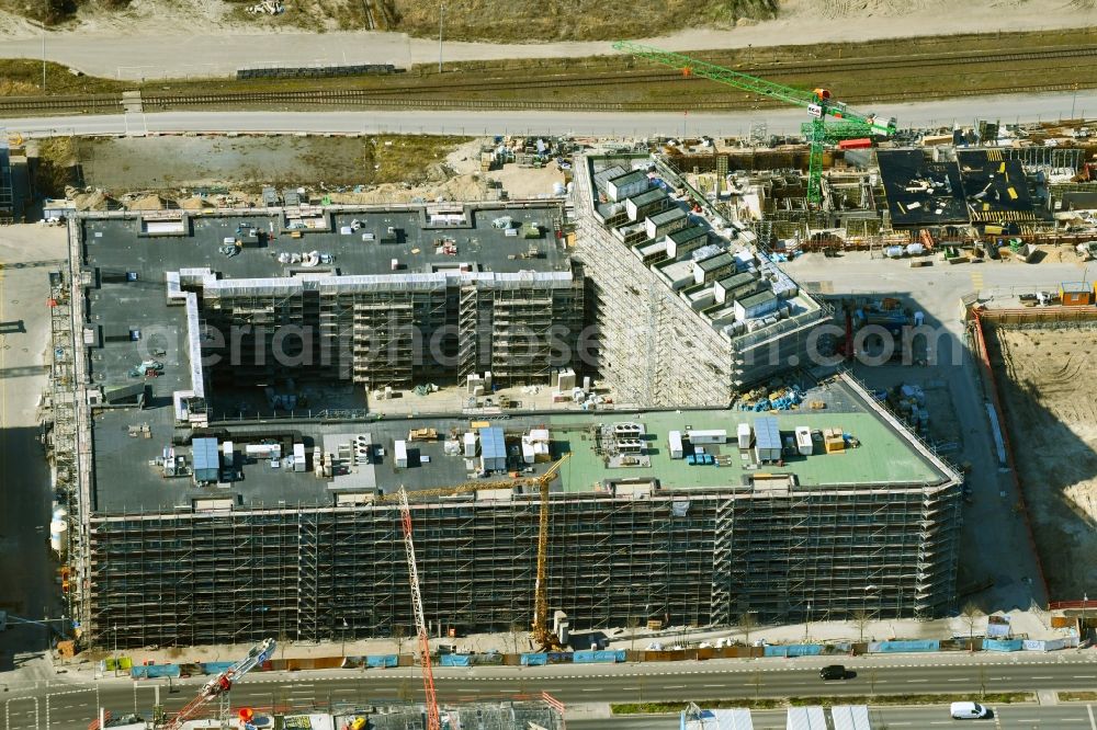 Aerial photograph Berlin - Construction site for the new residential and commercial building QH Core on Heidestrasse in the district Moabit in Berlin, Germany