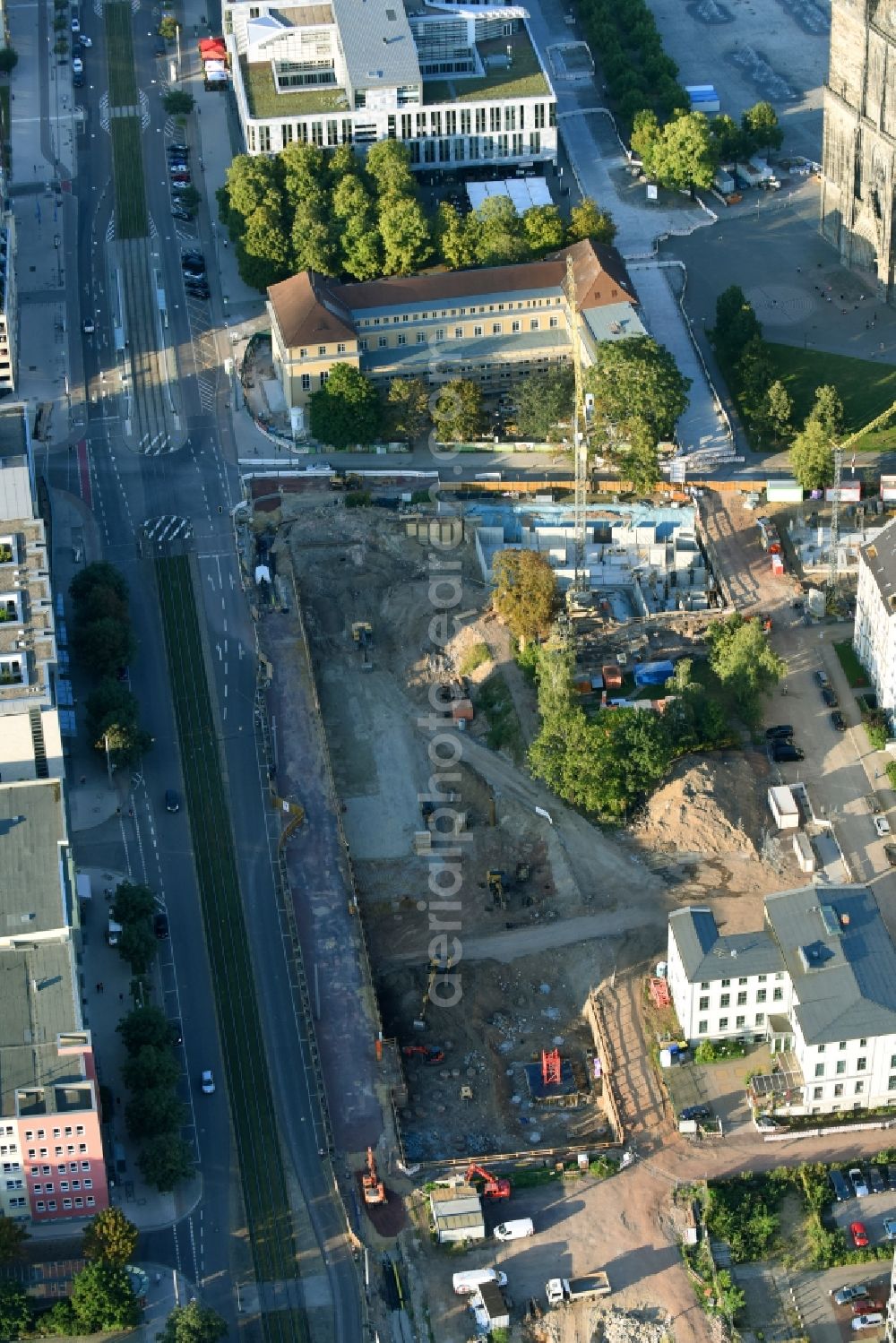 Aerial photograph Magdeburg - Construction site for the new residential and commercial building on the Danzstrasse corner Breiter Weg in the district Altstadt in Magdeburg in the state Saxony-Anhalt, Germany