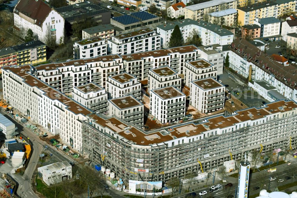 Offenbach am Main from the bird's eye view: Construction site for the new residential and commercial building Goethequartier on Bernhardstrasse - Goethering - Pirazzistrasse in the district Nordend in Offenbach am Main in the state Hesse, Germany