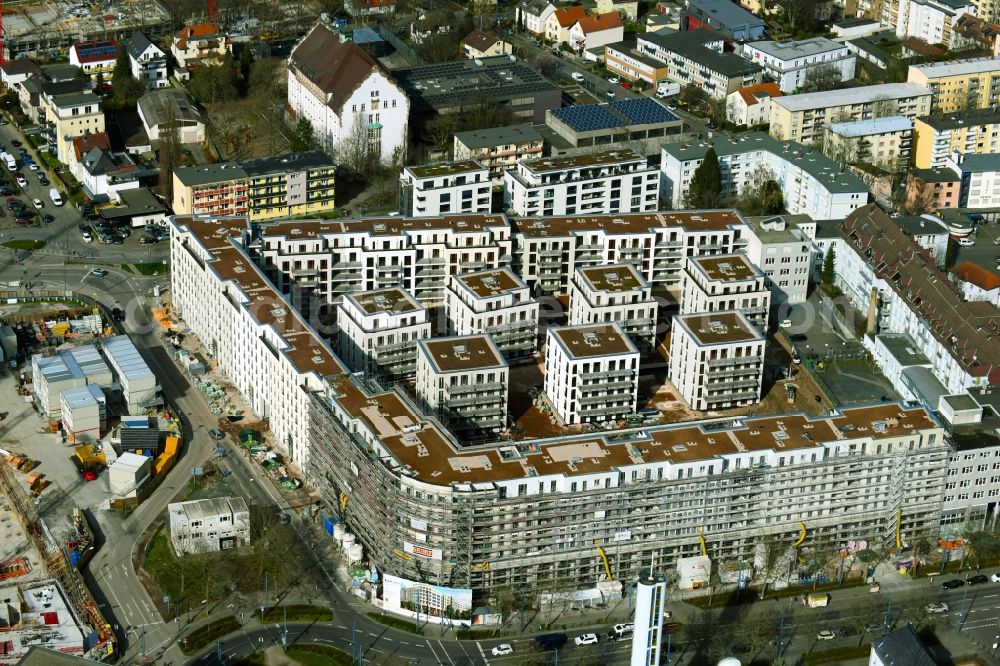 Aerial photograph Offenbach am Main - Construction site for the new residential and commercial building Goethequartier on Bernhardstrasse - Goethering - Pirazzistrasse in the district Nordend in Offenbach am Main in the state Hesse, Germany