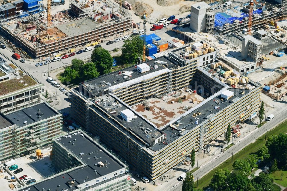 Aerial photograph München - Construction site for the new residential and commercial building of GVG Grandstuecks- Verwaltungs- and -Verwertungsgesellschaft mbH on Ruth-Drexel-Strasse in Prinz-Eugen-Karree in the district Bogenhausen in Munich in the state Bavaria, Germany