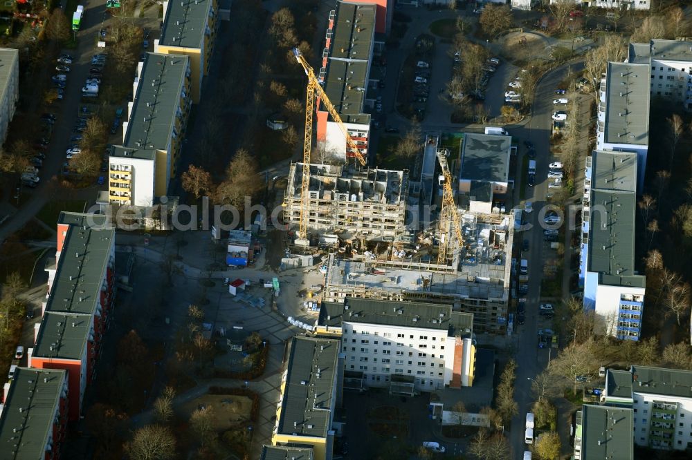 Aerial photograph Berlin - Construction site for the new residential and commercial building on Kastanienboulevard - Auerbacher Ring - Schneeberger Strasse in the district Hellersdorf in Berlin, Germany