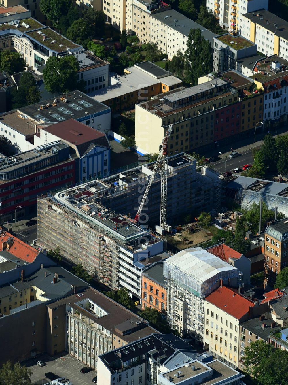 Berlin from above - Construction site for the new residential and commercial building Luetzowstrasse corner Genthiner Strasse in the district Tiergarten in Berlin, Germany