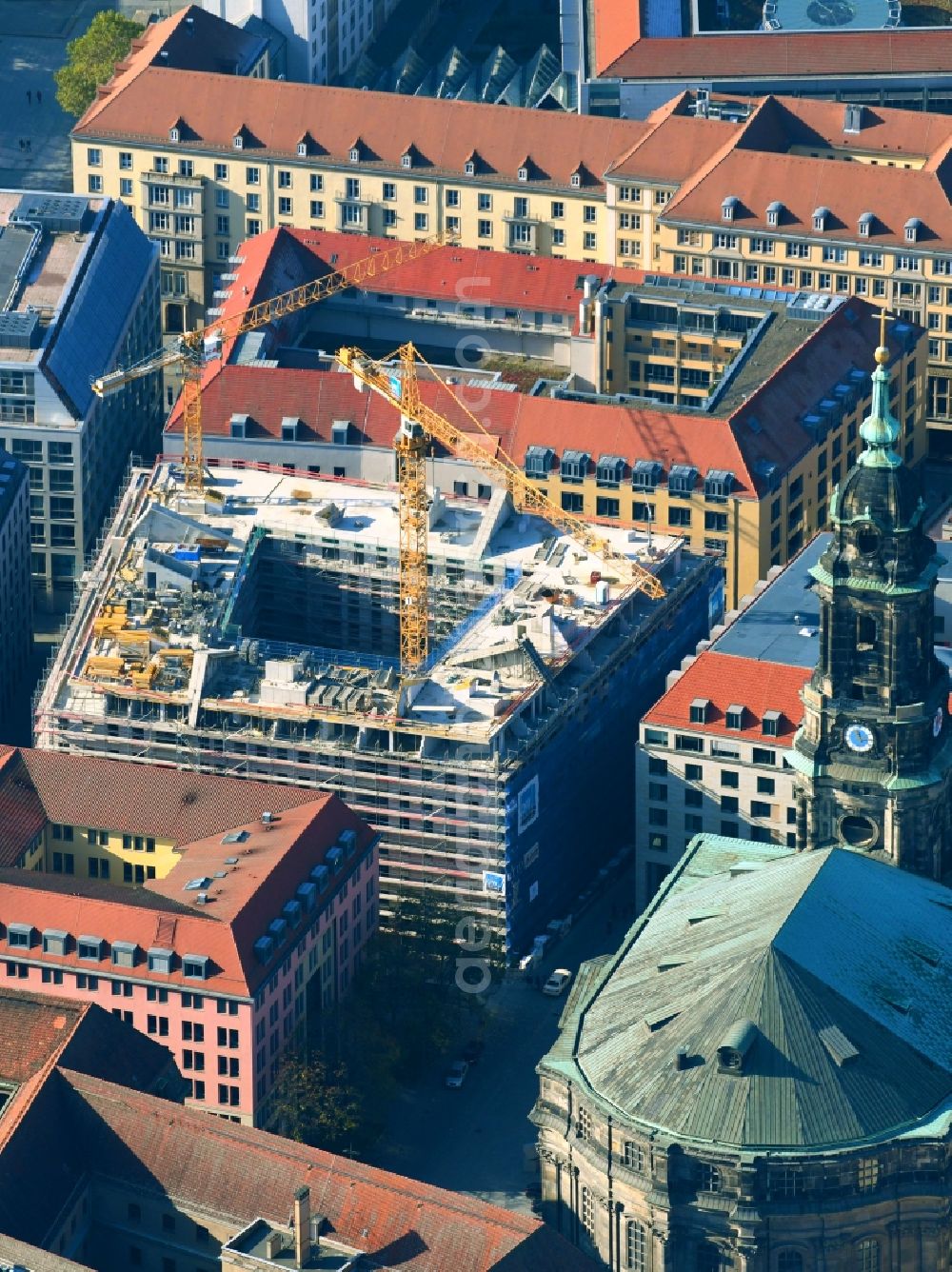 Dresden from above - Construction site for the new residential and commercial building between Kramergasse and Schreibergasse in the district Zentrum in Dresden in the state Saxony, Germany