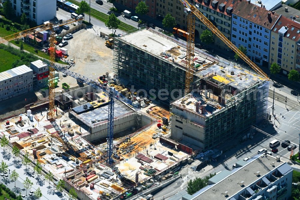 München from the bird's eye view: Construction site for the new residential and commercial building des Paseo Carre on Landsberger Strasse - Offenbachstrasse in the district Pasing-Obermenzing in Munich in the state Bavaria, Germany