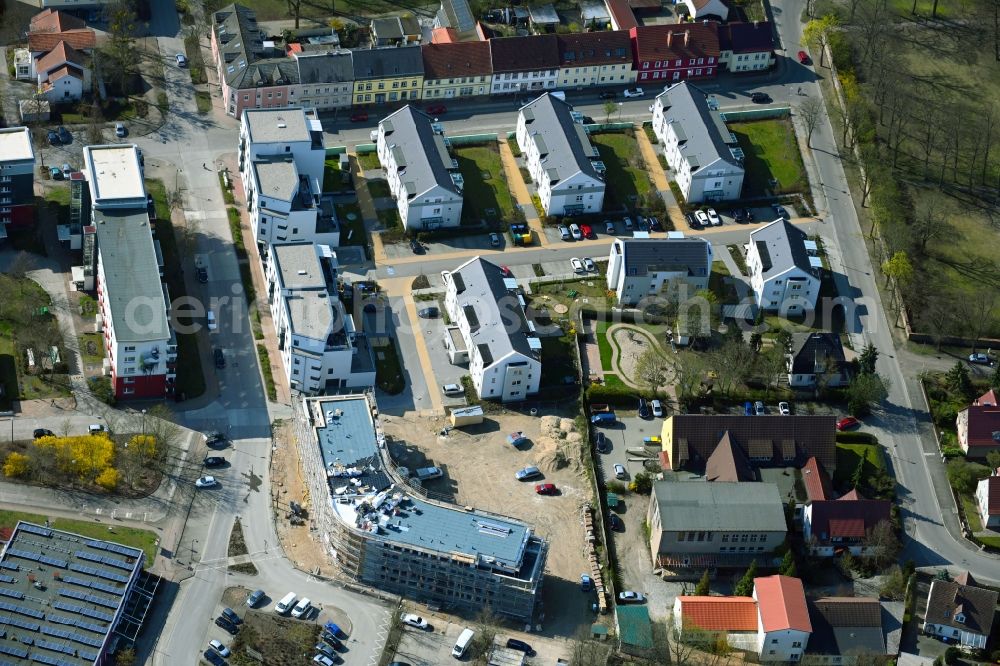 Aerial image Schwedt/Oder - Construction site for the new residential and commercial building Sonnenhaus in Schwedt/Oder in the state Brandenburg, Germany