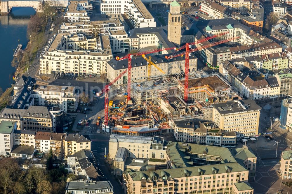 Mülheim an der Ruhr from above - Construction site for the new building eines Wohn- and Geschaeftshausviertels on Schlossstrasse - Schollenstrasse - Friedrich-Ebert-Allee in Muelheim on the Ruhr in the state North Rhine-Westphalia