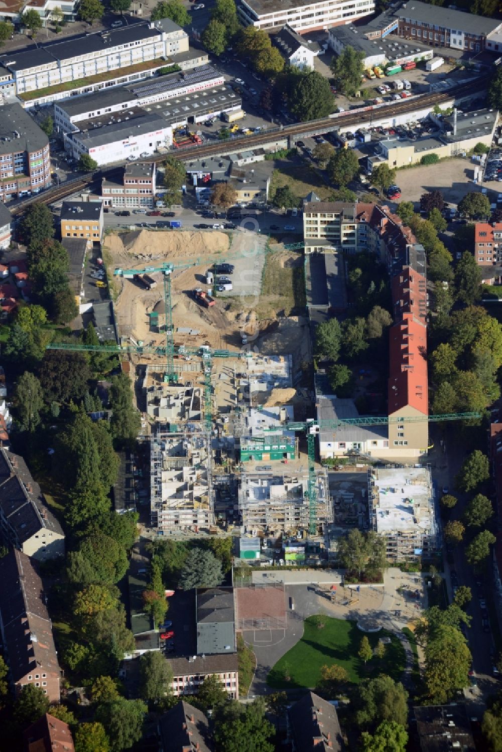 Aerial image Hamburg Bambek - New construction of residential complex Suedsiet Barmbek / Holsteinischer Kamp in Hamburg