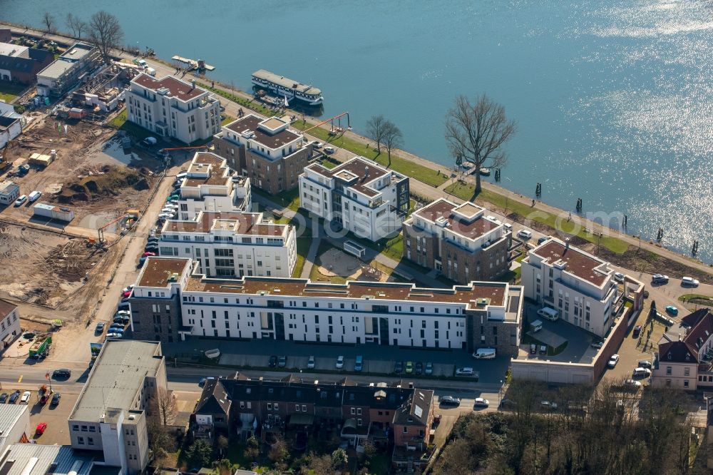 Aerial photograph Kettwig - Construction site of the residential area Wohnen am Ruhrbogen on the riverbank of the Ruhr in Kettwig in the state of North Rhine-Westphalia