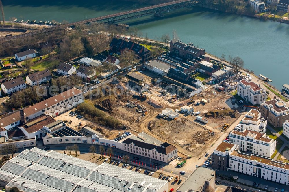 Kettwig from above - Construction site of the residential area Wohnen am Ruhrbogen on the riverbank of the Ruhr in Kettwig in the state of North Rhine-Westphalia