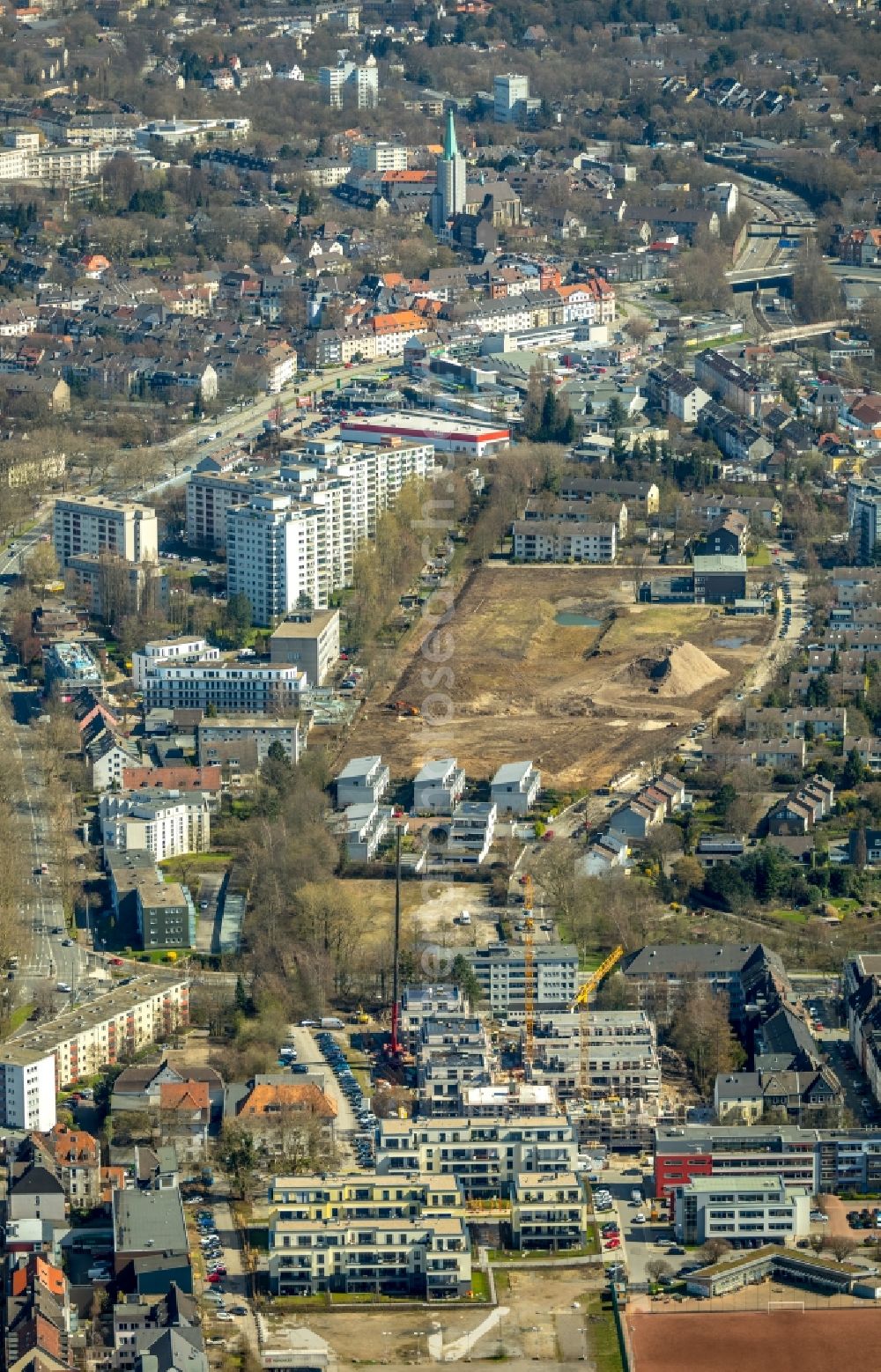 Essen from above - Construction site for the new building von Wohnbloecken with Eigentumswohnungen along the Veronikastrasse in Essen in the state North Rhine-Westphalia, Germany