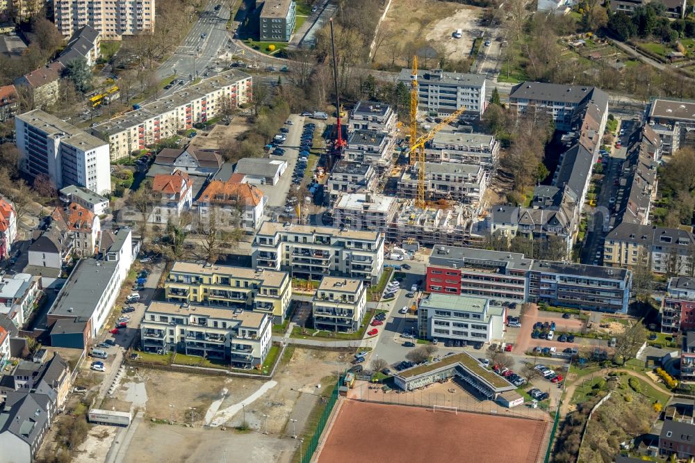 Aerial photograph Essen - Construction site for the new building von Wohnbloecken with Eigentumswohnungen along the Veronikastrasse in Essen in the state North Rhine-Westphalia, Germany