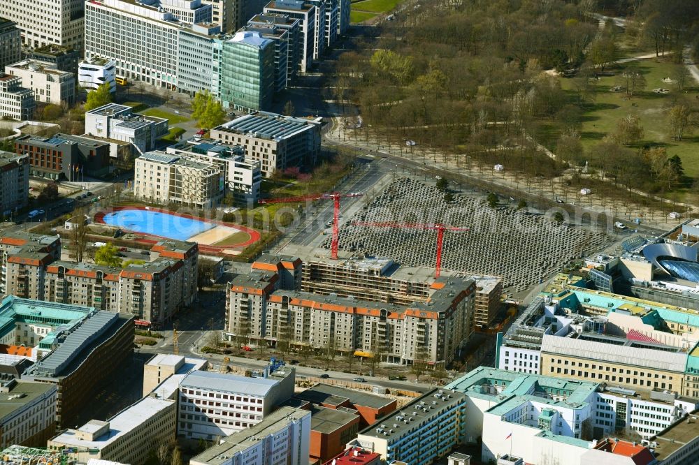 Aerial image Berlin - Construction site for the multi-family residential building on Cora-Berliner-Strasse in the district Mitte in Berlin, Germany