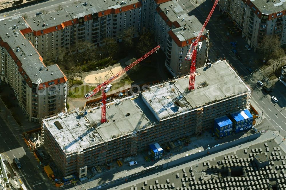 Berlin from above - Construction site for the multi-family residential building on Cora-Berliner-Strasse in the district Mitte in Berlin, Germany