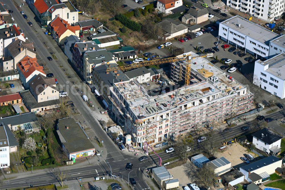 Aerial photograph Falkensee - Construction site for the multi-family residential building on street Schwartzkopffstrasse in Falkensee in the state Brandenburg, Germany