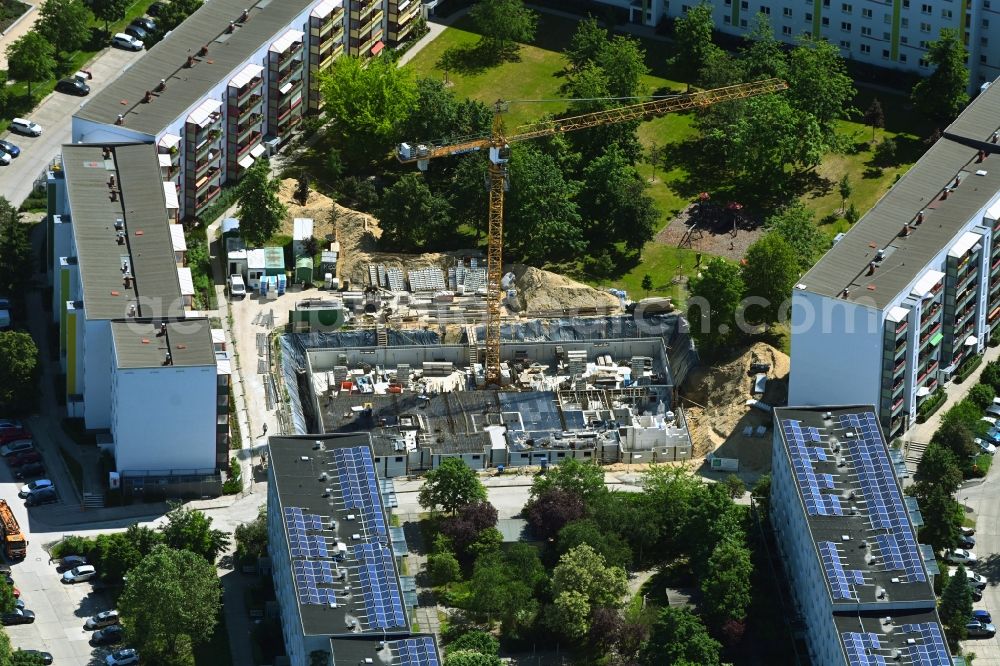 Aerial photograph Berlin - Construction site for the multi-family residential building on Feldberger Ring in the district Kaulsdorf in Berlin, Germany