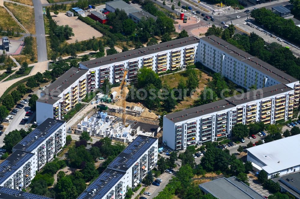 Berlin from the bird's eye view: Construction site for the multi-family residential building on Feldberger Ring in the district Kaulsdorf in Berlin, Germany