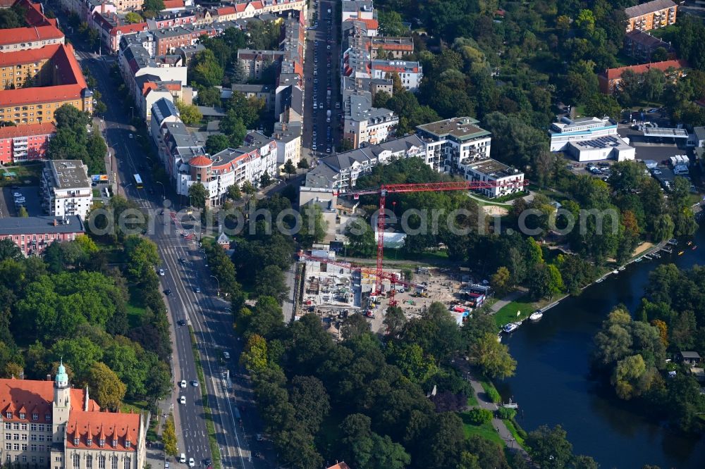 Berlin from the bird's eye view: Construction site for the multi-family residential building Am Generalshof - Uferweg Alte Spree in the district Koepenick in Berlin, Germany